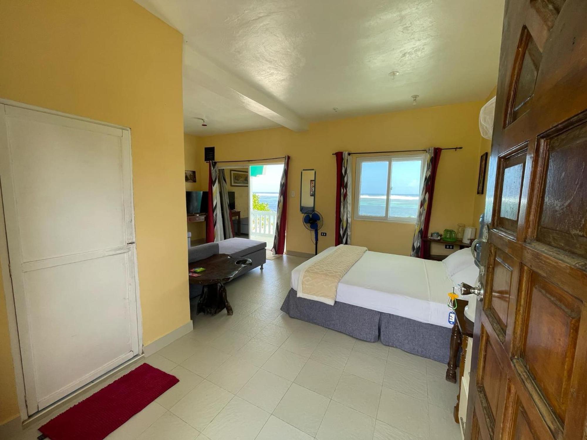 Whitesands Beach Resort San Isidro  Bagian luar foto