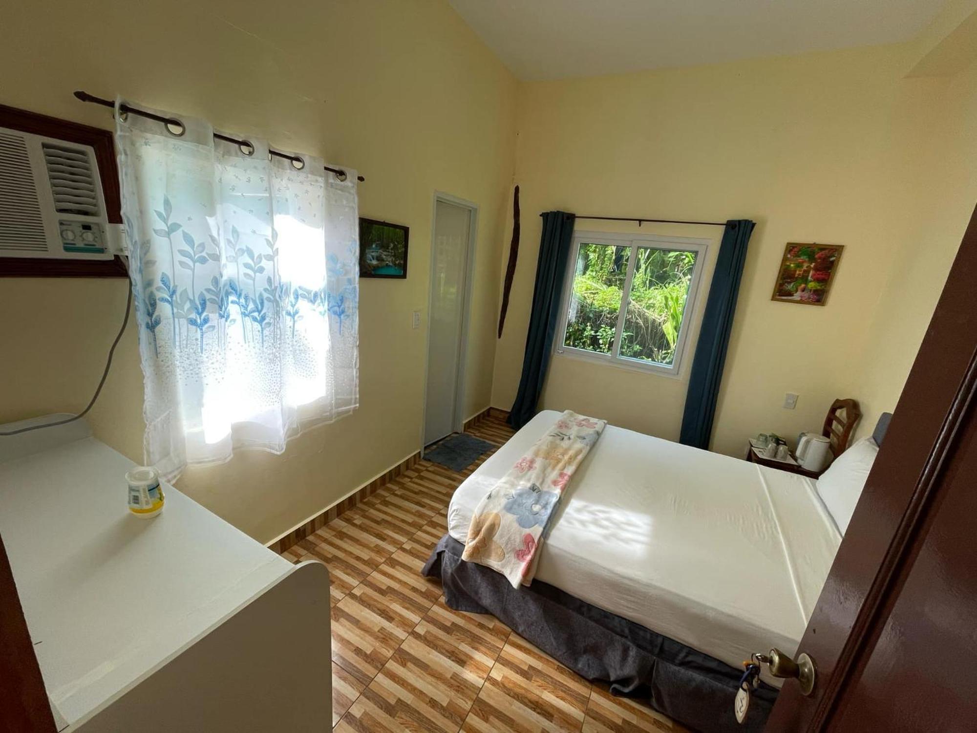 Whitesands Beach Resort San Isidro  Bagian luar foto