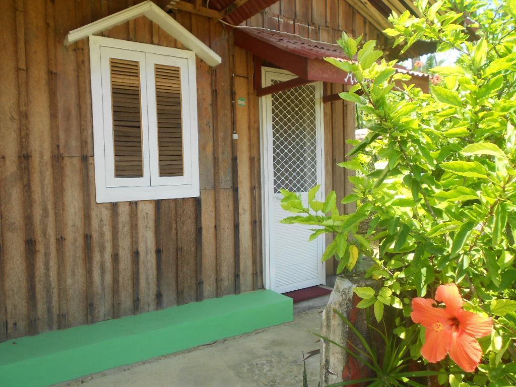 Whitesands Beach Resort San Isidro  Bagian luar foto