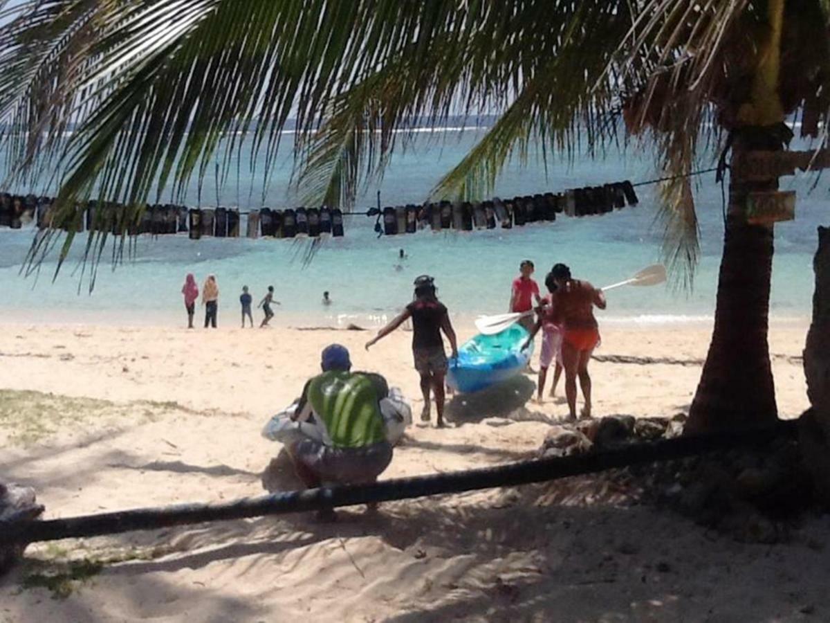 Whitesands Beach Resort San Isidro  Bagian luar foto